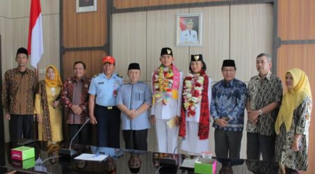 Pulang ke Bengkulu Disambut Antusias, Paskibraka Nasional Aisyah dan Sudrajat Terkesan