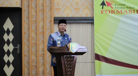 Rohidin Bagikan 1000 Tabung Oksigen untuk Kabupaten/Kota se Provinsi Bengkulu