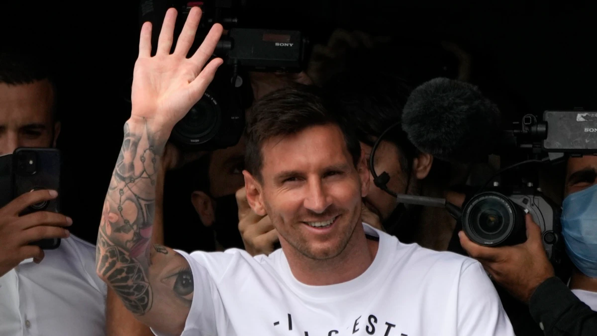 Lionel Messi Resmi Gabung PSG