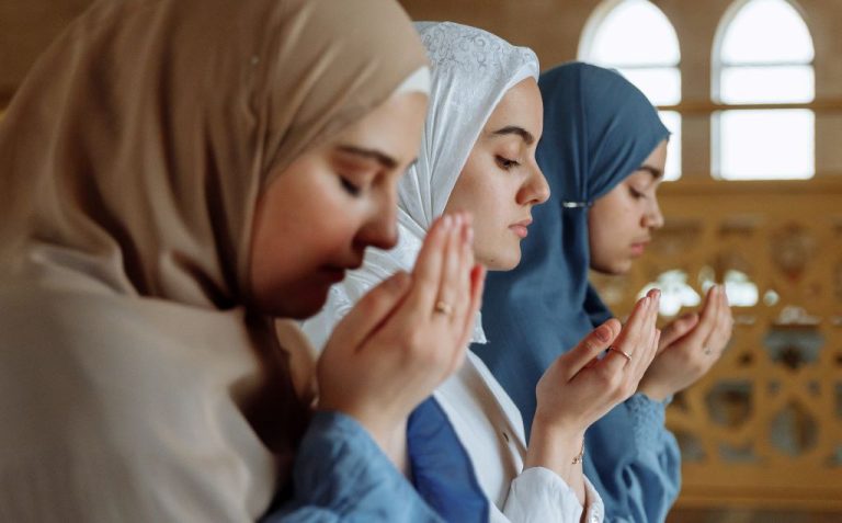 berdoa