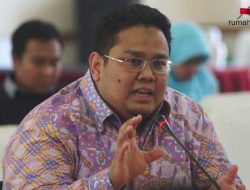 Bawaslu RI Siap Tindak Peserta Pemilu 2024 yang Memasang Spanduk dengan Kalimat Ajakan