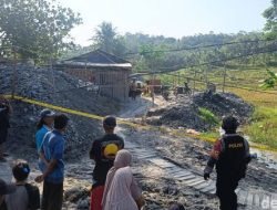 Penggali Emas Pemberani: Kisah Tuntutan Ekonomi di Balik Lubang Rahasia Pancurendang, Banyumas