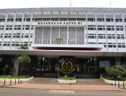 Tiga Hakim PN Surabaya Ditangkap Kejagung, Diduga Terkait Gratifikasi