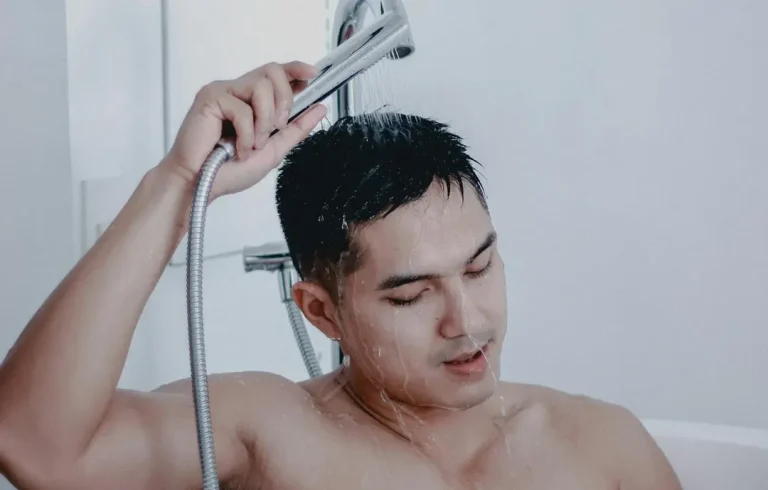 ilustrasi mandi