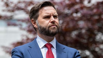 Sempat Jadi Kritikus, Kini JD Vance Resmi Jadi Cawapres Donald Trump