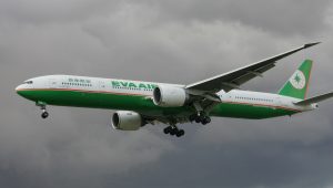 Penerbangan Eva Air dari Jakarta ke Taipei Alami Turbulensi Hebat, 6 Pramugari Cedera