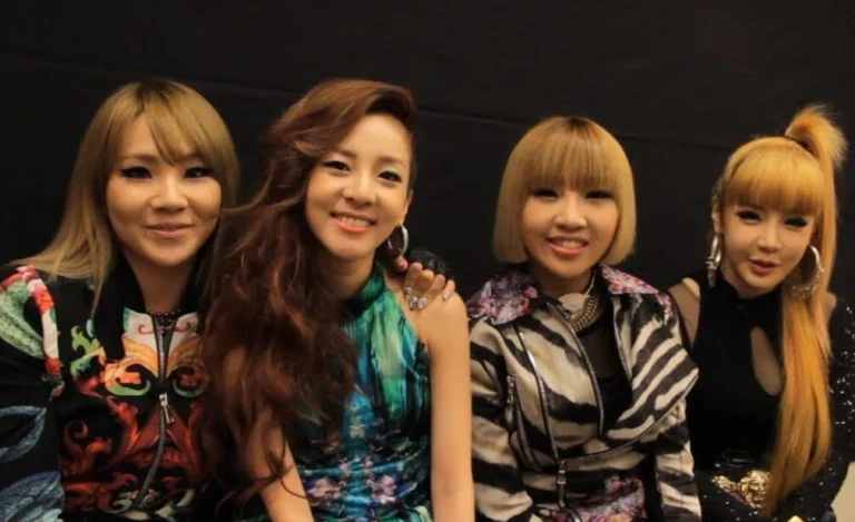 2ne1