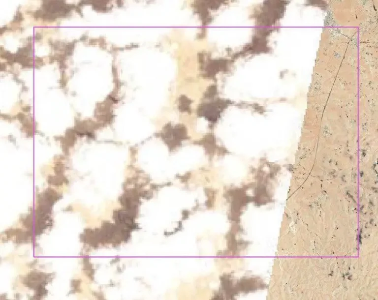 citra satelit pangkalan nevatim ditutupi awan
