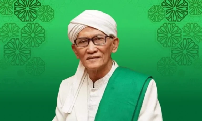 kh miftahul akhyar