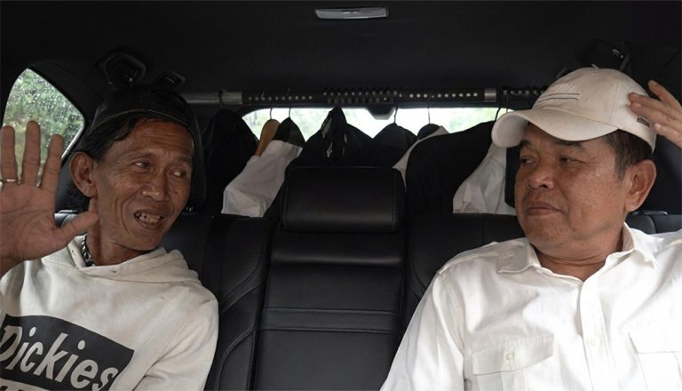 penjual es gabus dan kdm