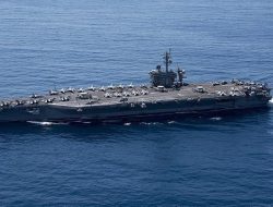 Terekam Satelit! Kapal Induk Raksasa AS Terlihat di Lepas Pantai Oman