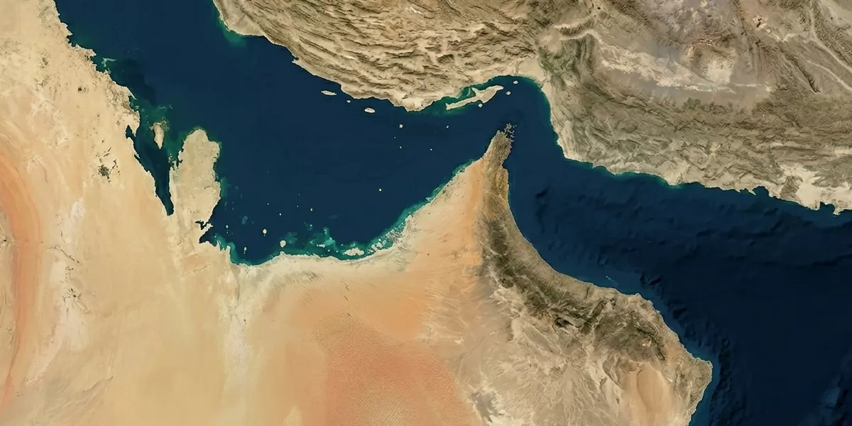 selat hormuz