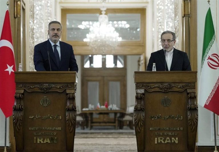 menteri luar negeri iran abbas aragchi dan menlu turkiye