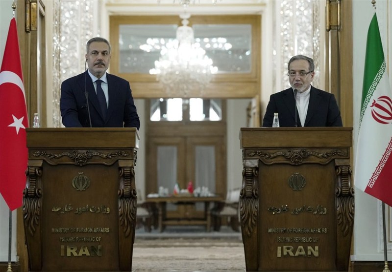 menteri luar negeri iran abbas aragchi dan menlu turkiye