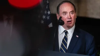 ex navy secretary phelan