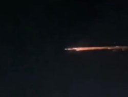 Viral! Cahaya Misterius di Langit Indonesia Bikin Heboh, Ternyata Ini Penyebab Sebenarnya