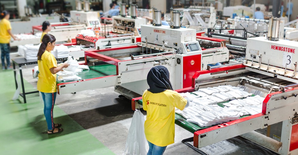 pt sinergi inti plastindo