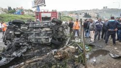 mobil hancur dibom israel