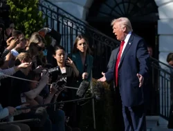 Trump Murka Saat Manifesto Pelaku Penembakan Dibacakan Reporter