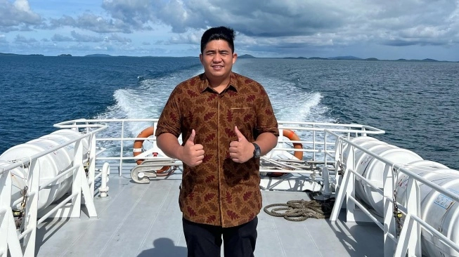 bupati bintan roby kurniawan
