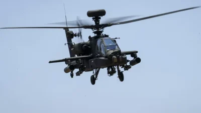 helikopter tempur apache