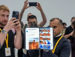 peluncuran iphone duo