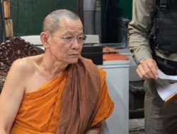 biksu viral di tailan