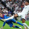 emil audero vs mbappe
