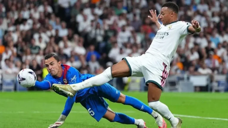emil audero vs mbappe