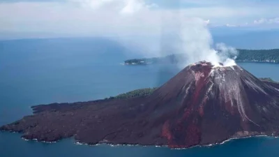 gunung anak krakatau