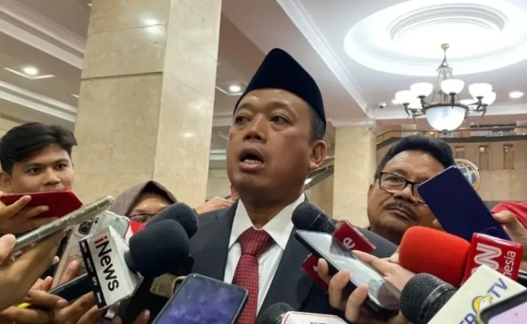 NUSRON WAHID MENTERI ATR BPN