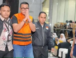 bupati klaten hameneng ditangkap kpk