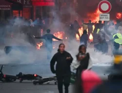 kerusuhan di paris