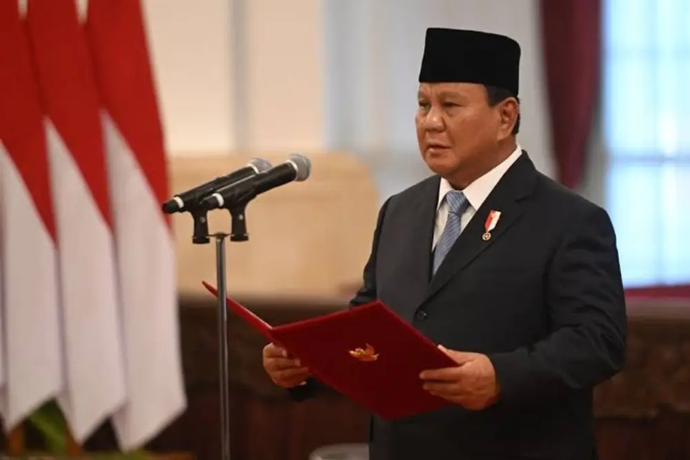 prabowo melantik menteri dan wamen atau pejabat setingkat